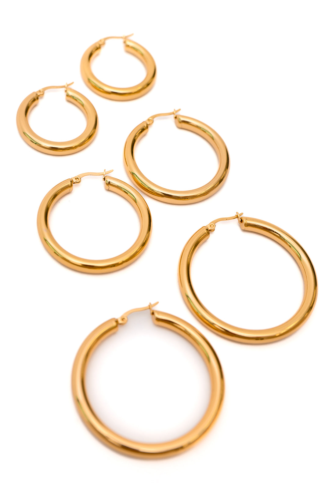 Hoop Earrings Set in Gold