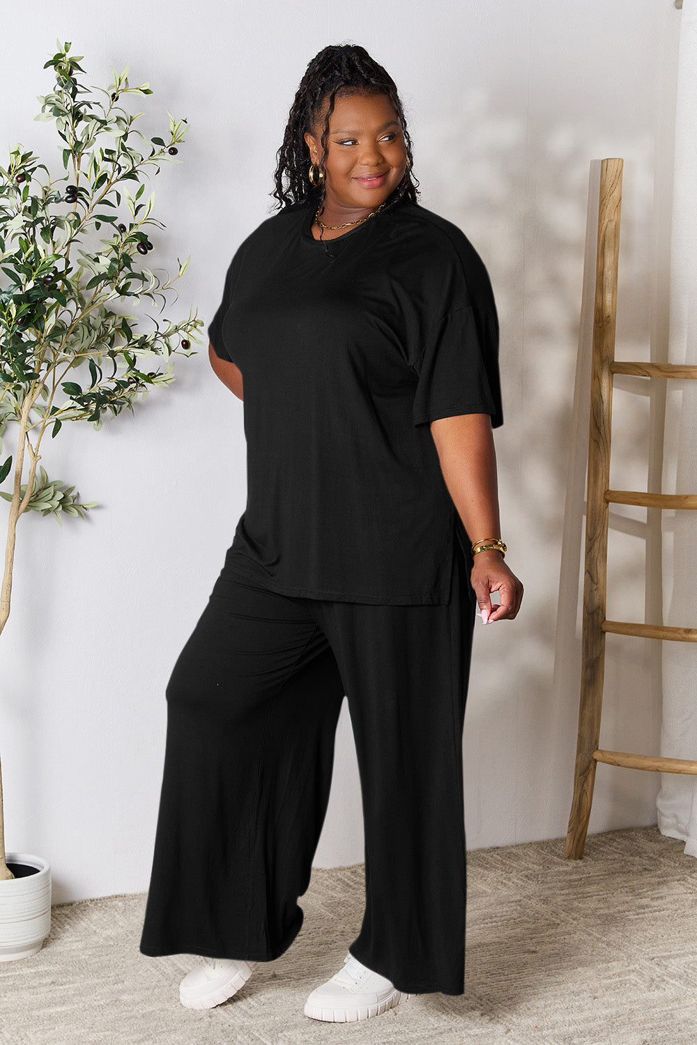 Round Neck Slit Top and Pants Set. "Size Inclusive"