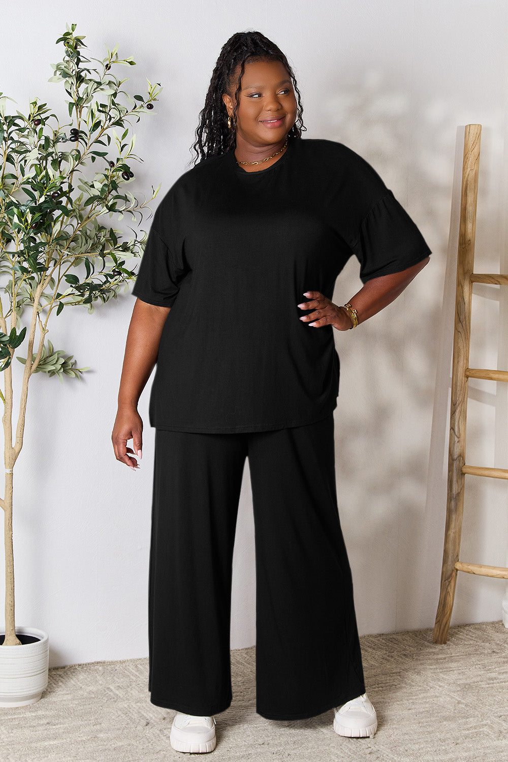 Round Neck Slit Top and Pants Set. "Size Inclusive"